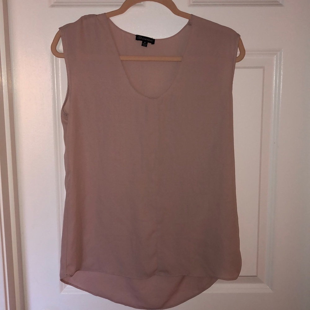 Blush scoop neck blouse Size Medium